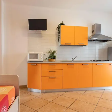 Diana Ovest Apartmán